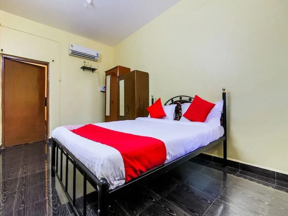 Villa Cruz Guest House by OYO Rooms