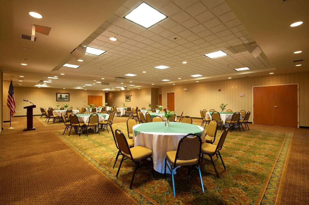 Hilton Garden Inn Charleston Airport