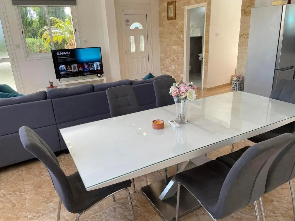 Villa Coralia Gardens 1km From Coral Bay Beach