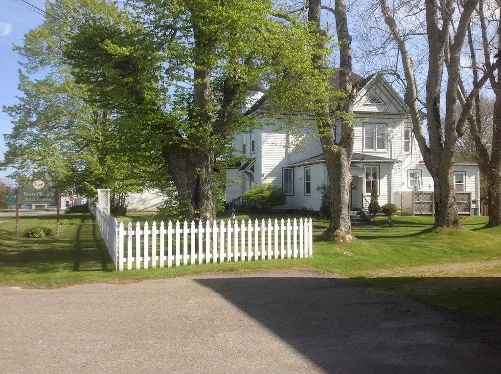 YesterYears Bed & Breakfast