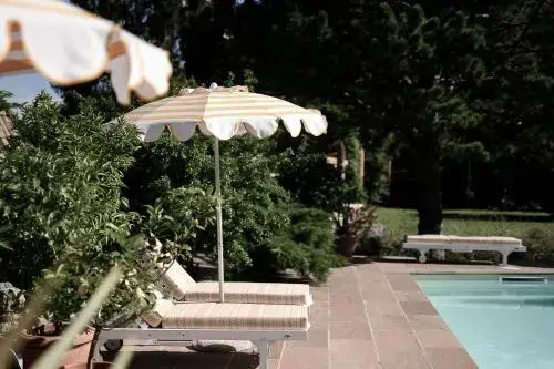 Villa Arnica Suites & Garden