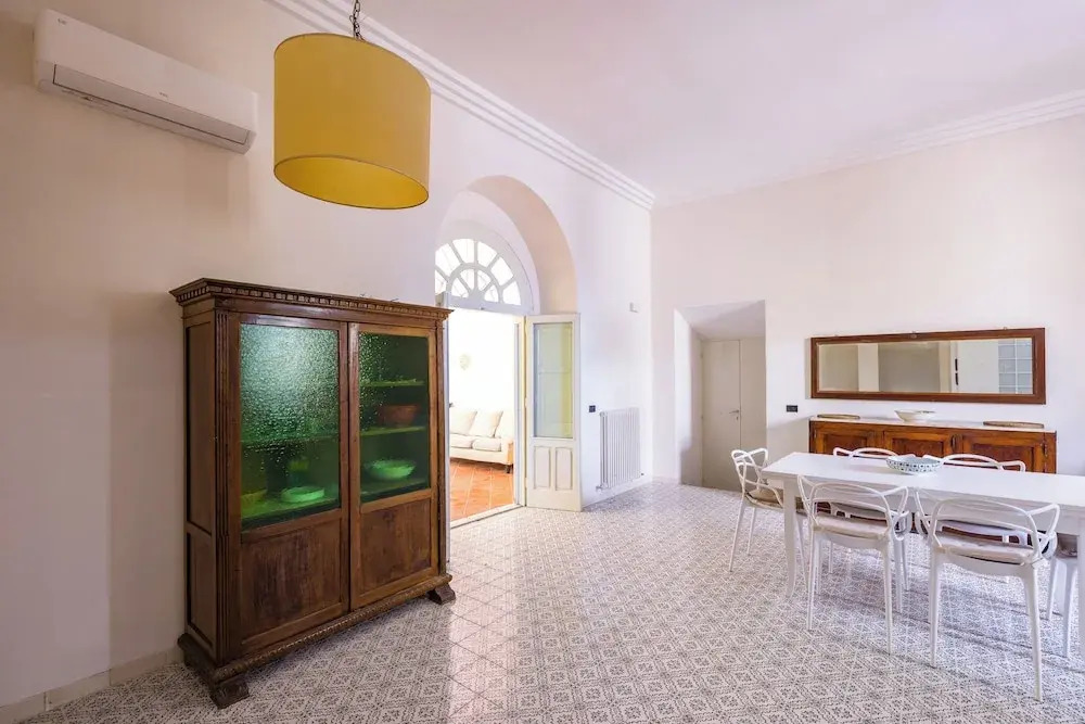 Villa Villari Terrace and Patio by Napoliapartments