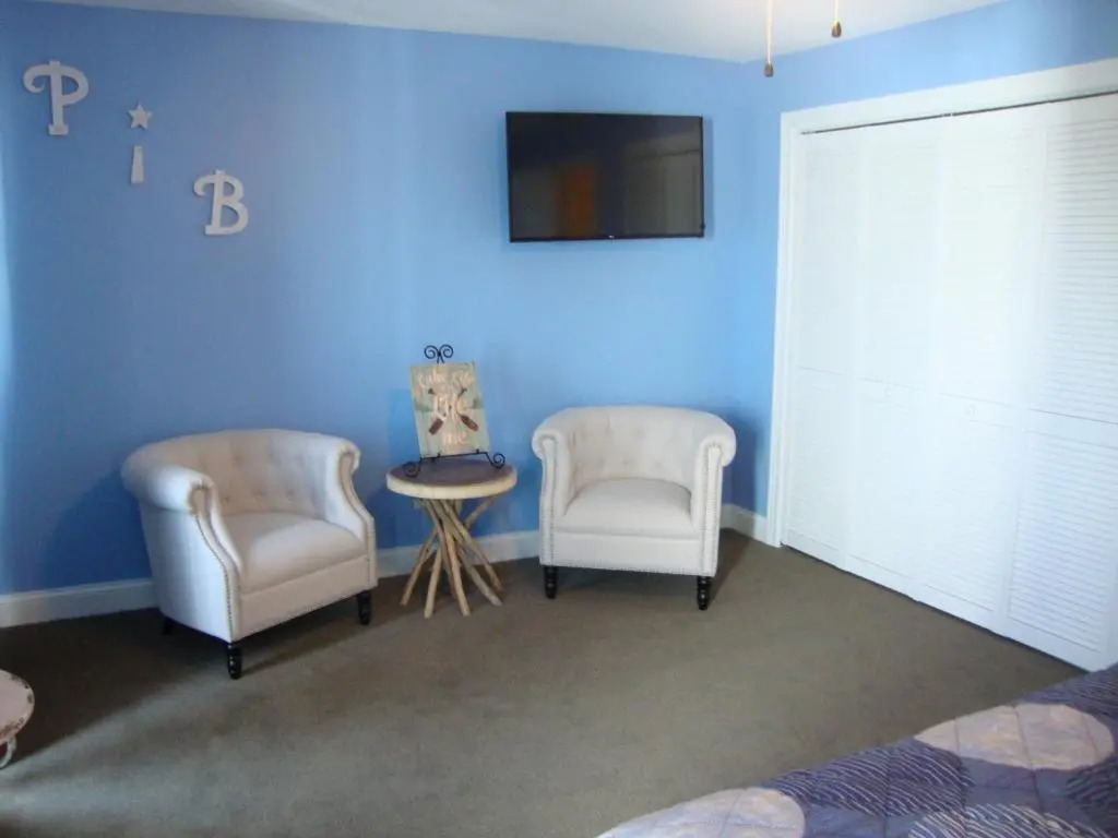 Put-in-Bay Waterfront Condo #209