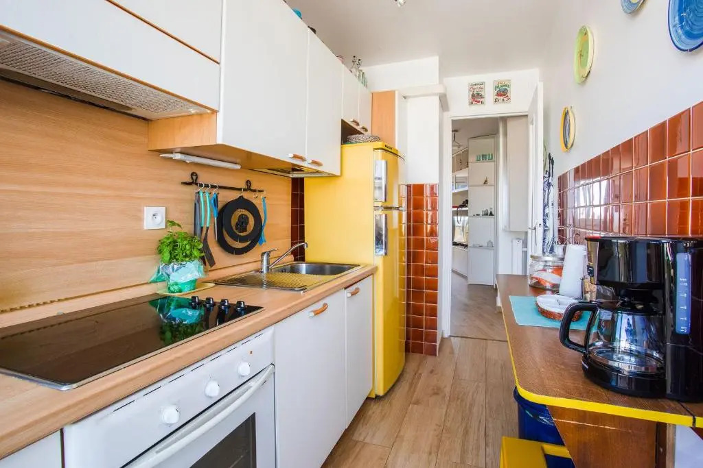 Passy Azur AP4242 by Riviera Holiday Homes