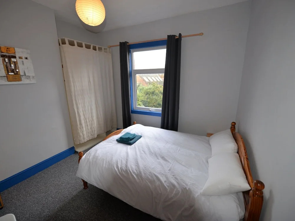 Alluring Holiday Home in Coventry near Herbert Art Gallery