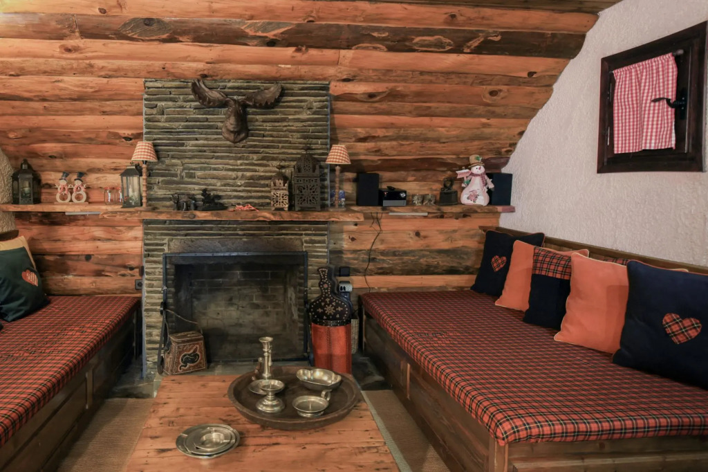 Dandy On The Hill  Agoriani | Chalet Erato |  Up to 4 people