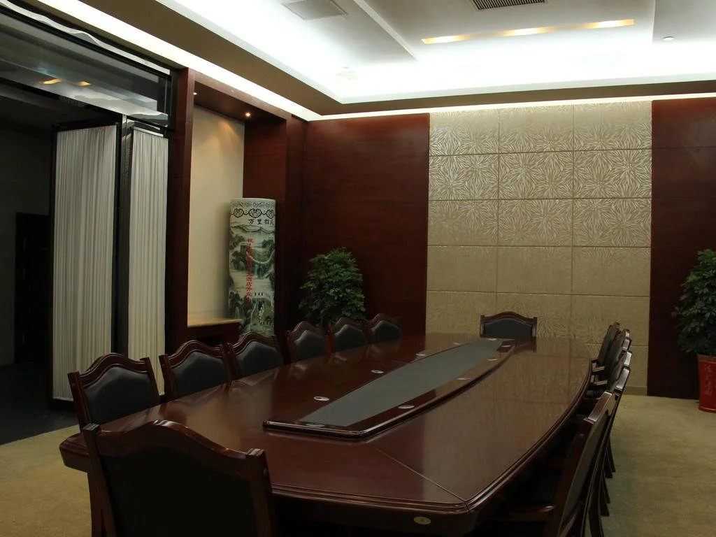 Bo Jue Holiday Inn (Shuanggang)