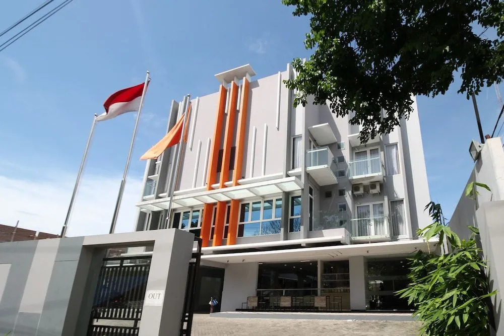 Airy Bandara Ahmad Yani Semarang