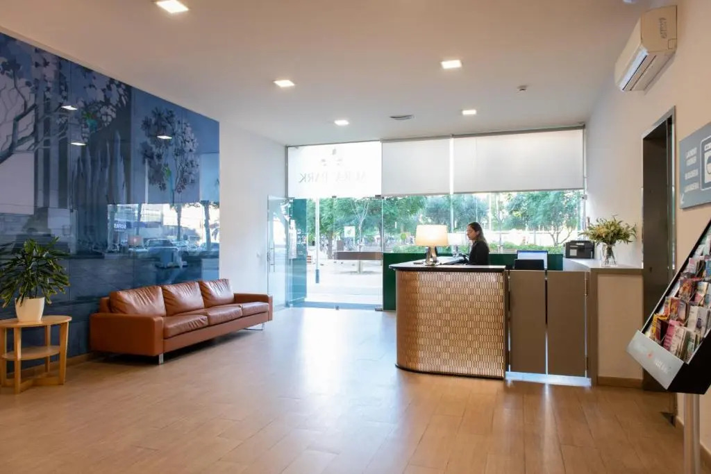 Aura Park Aparthotel Fira Barcelona