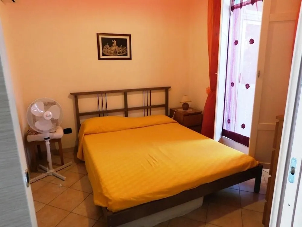 Apartment with Swimming Pool for 4 in Marzamemi