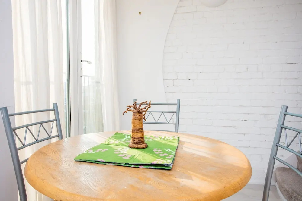 2 Bedroom Flat In Stepney Green