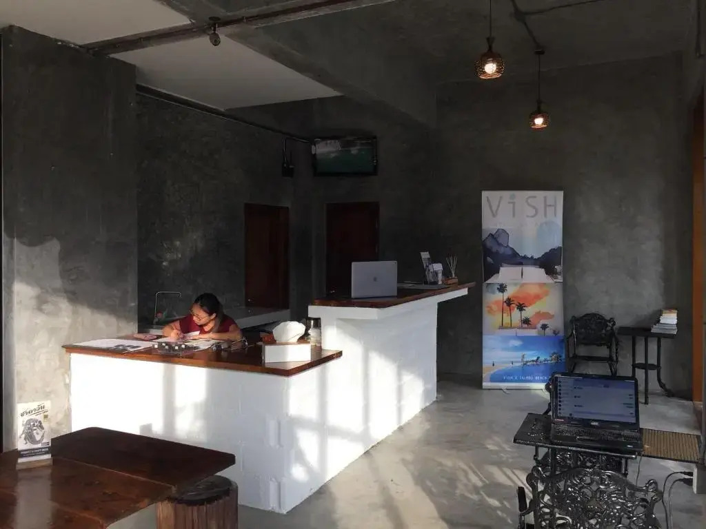 Vish Hotel and Cafe