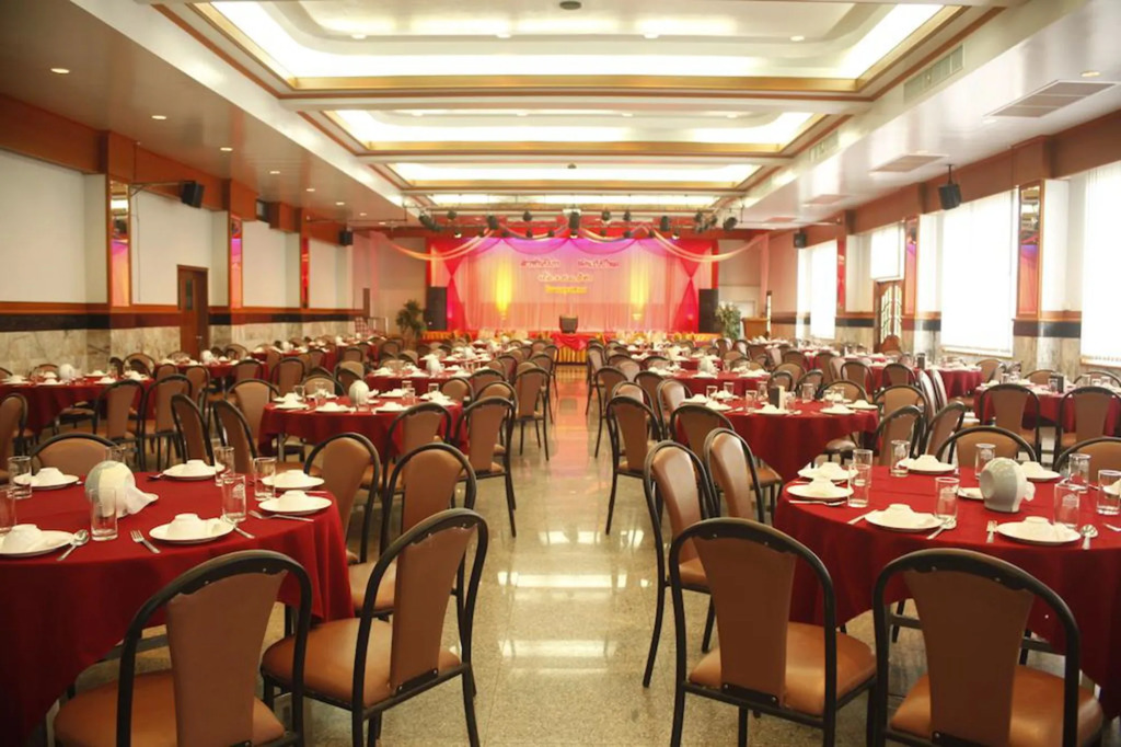Boon Siam Hotel