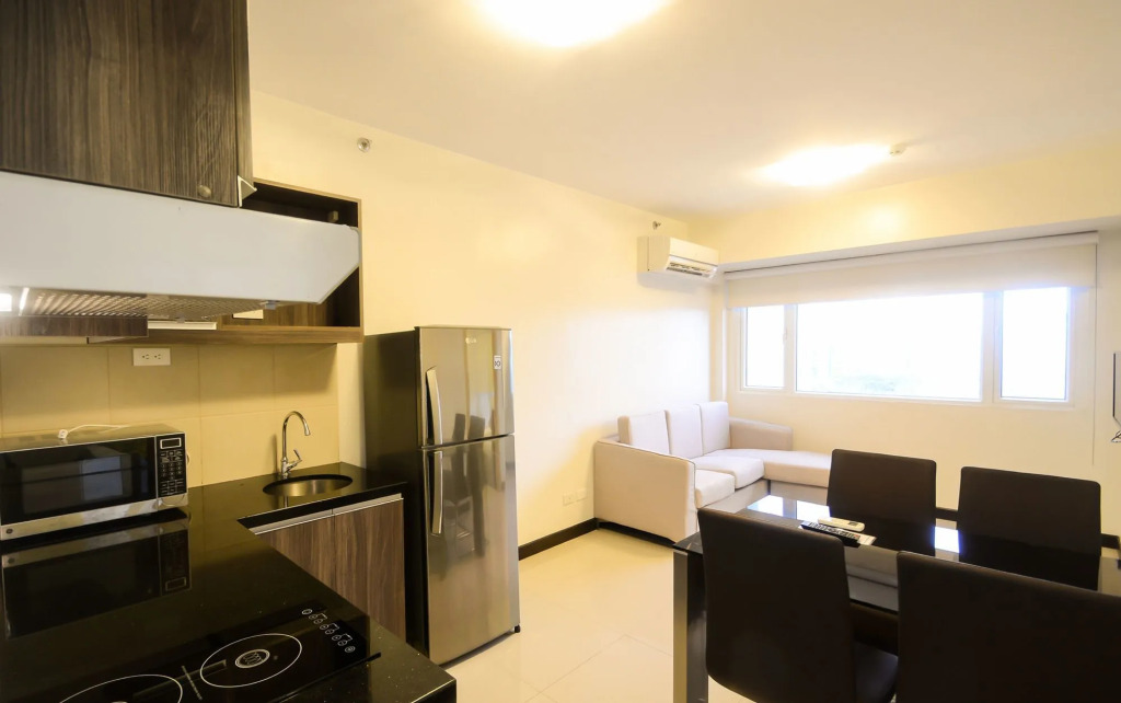 Extremeli Suites