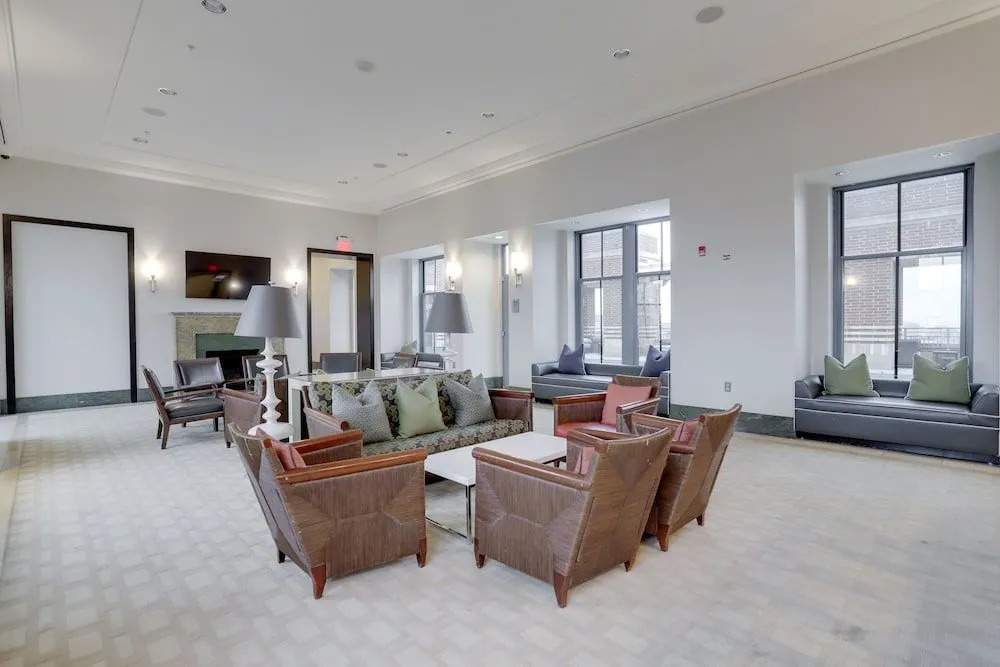 Splendid Condo In Pentagon City