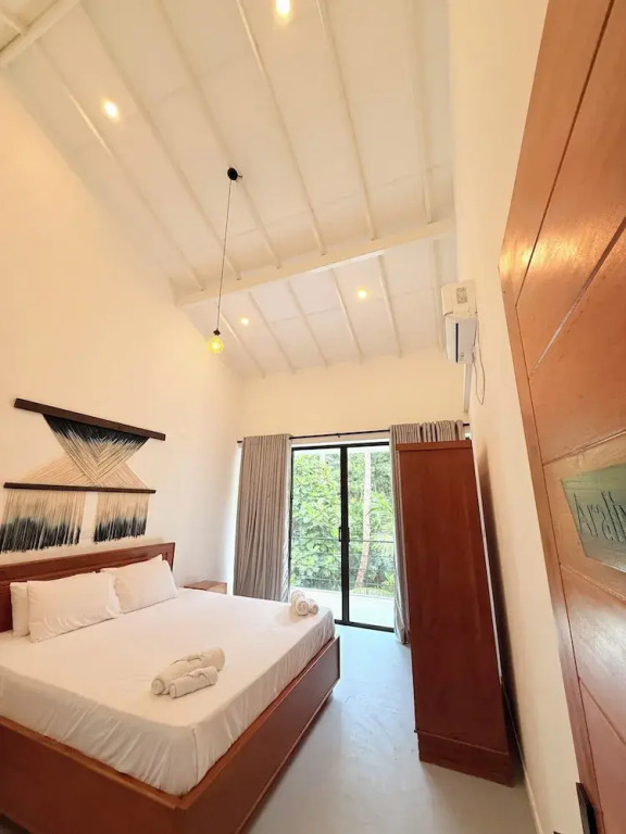 Kavana Resort and Villa