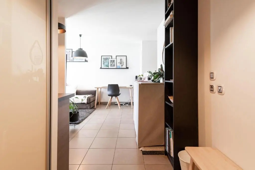 Apartment for 2 600 meters from the lake
