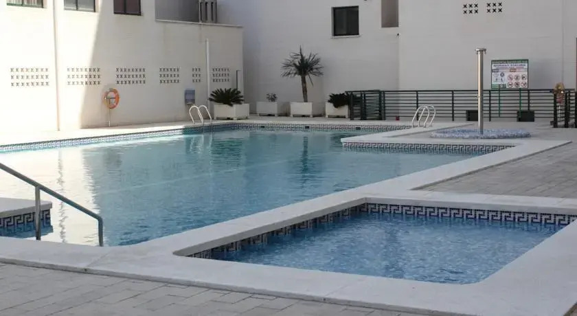 Apartamentos Balcon del Mar