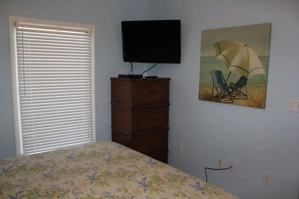 Tidewater 803 - 1 Br Condo