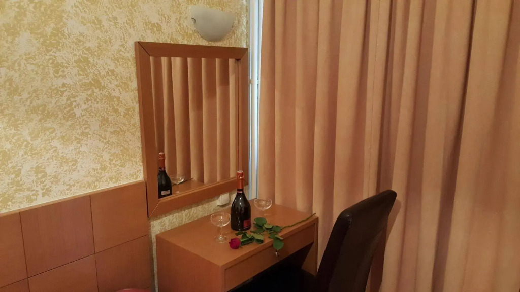 Aristoteles Hotel