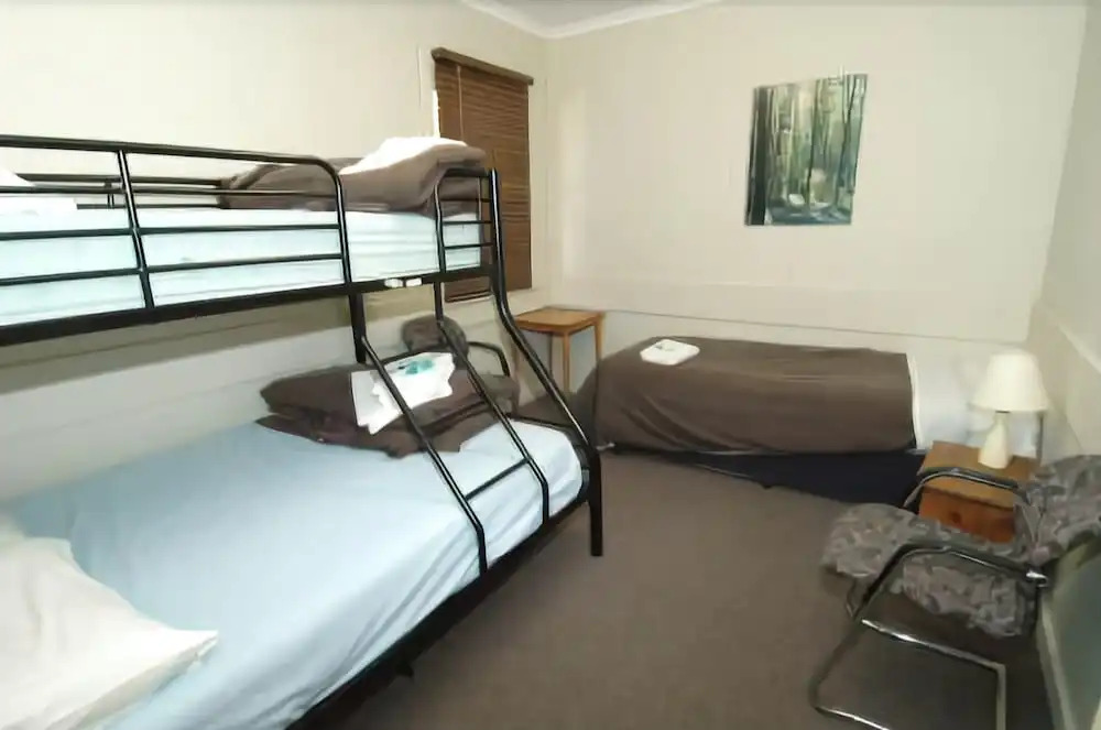 Coach House Inn