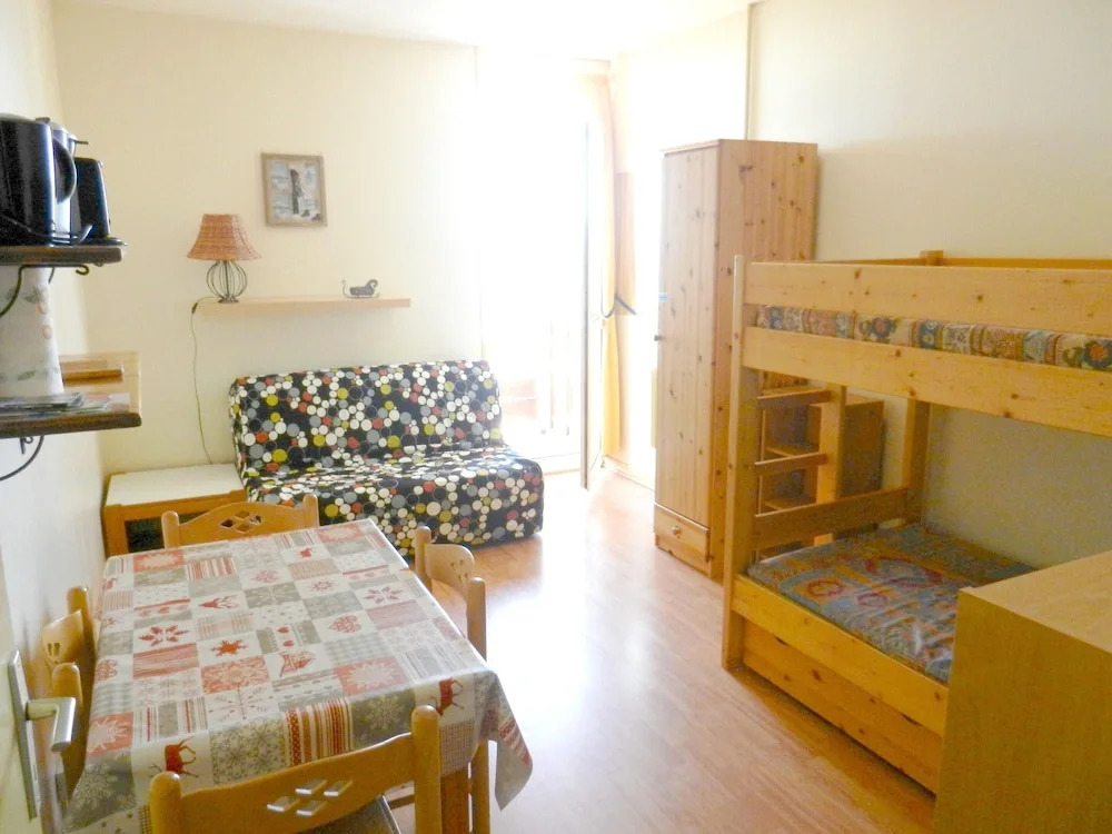 Studio in Allevard, With Wonderful Mountain View, Pool Access, Furnish