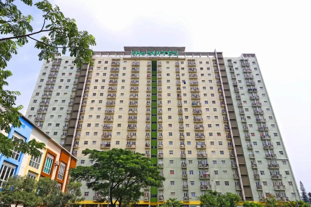 OYO Life 2517 Apt the Suites Metro by Prisma