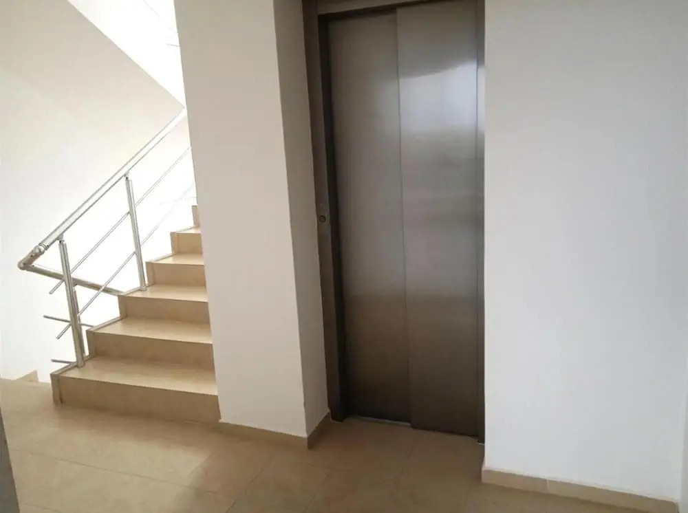 Sea View 1 Bed Apartment With Stunning Ocean Views