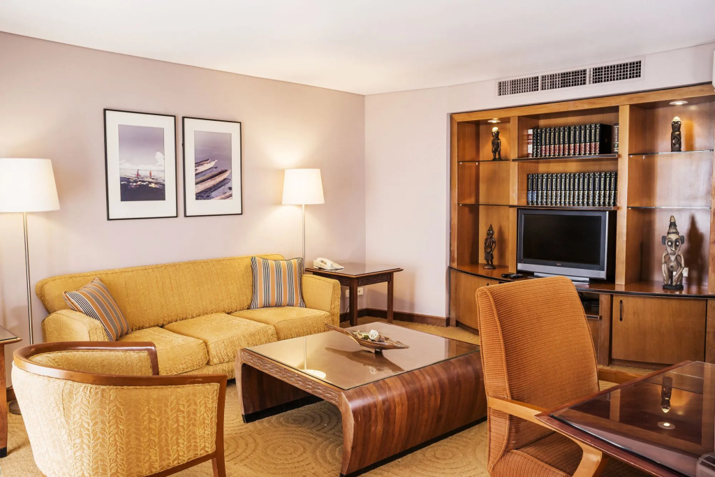 Crown Hotel
