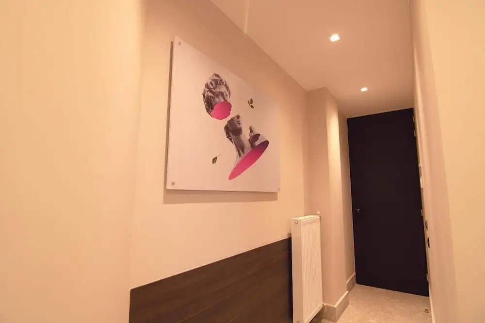 Cityzoe Athens Suites