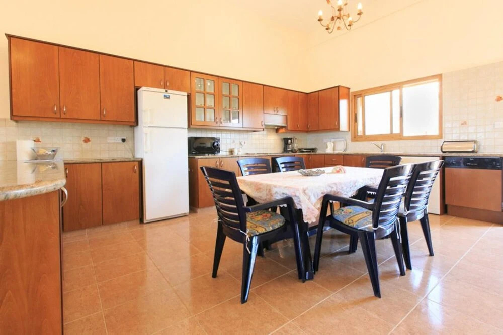 Achilles Beach Villa Thio Large Private Pool Walk to Beach Sea Views A C Wifi Car Not Required - 2110