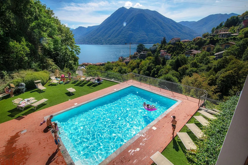 JOIVY Luxury flat & Lake Como view