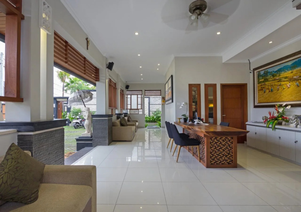 The Banyumas Suite Villa Legian