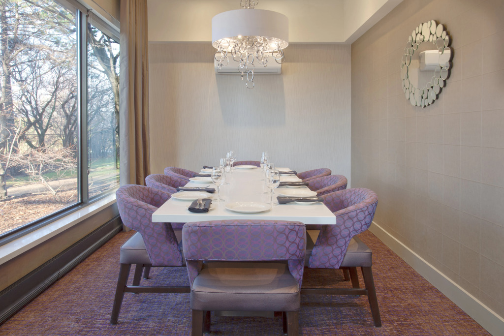 Holiday Inn Toronto International Airport by IHG