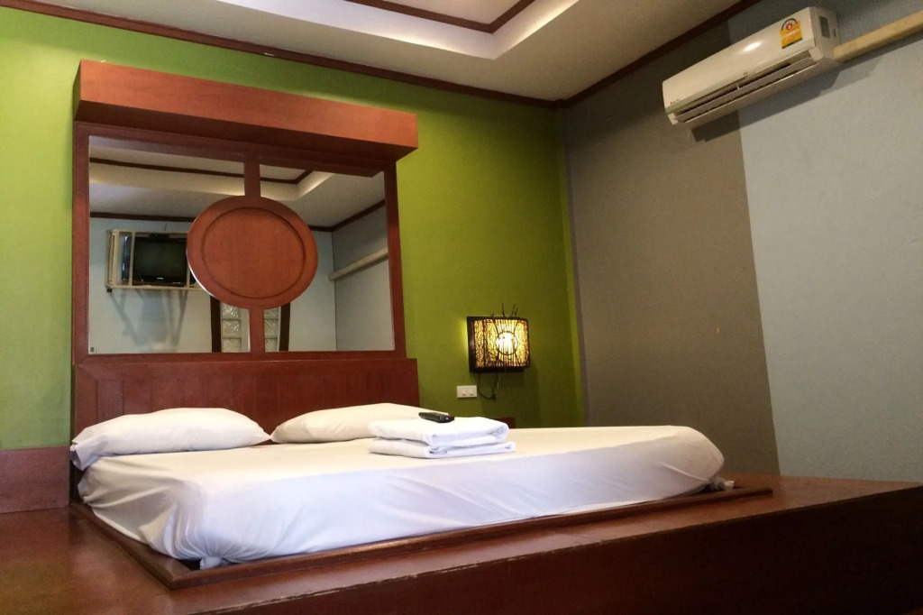 OYO 1160 Top inn Lam Luk Ka