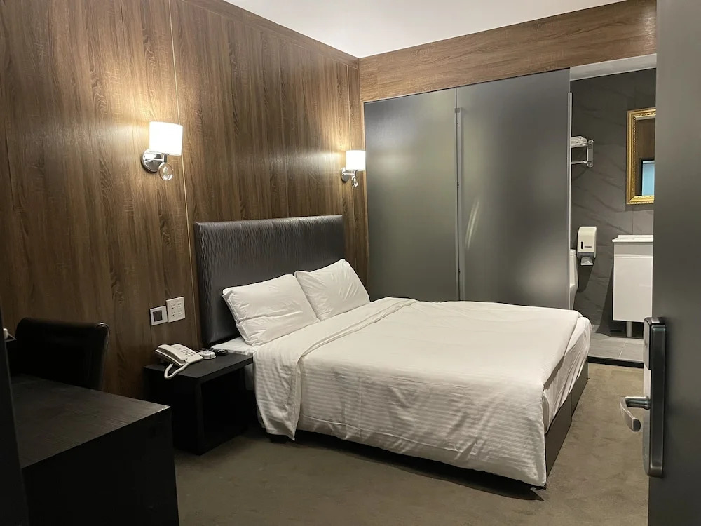 Meworld Hotel - Taipei Main Station