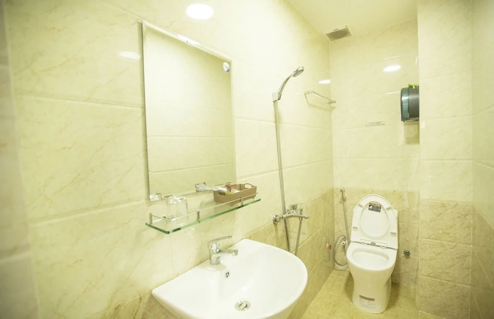 Dalat Hoa Nang Hotel