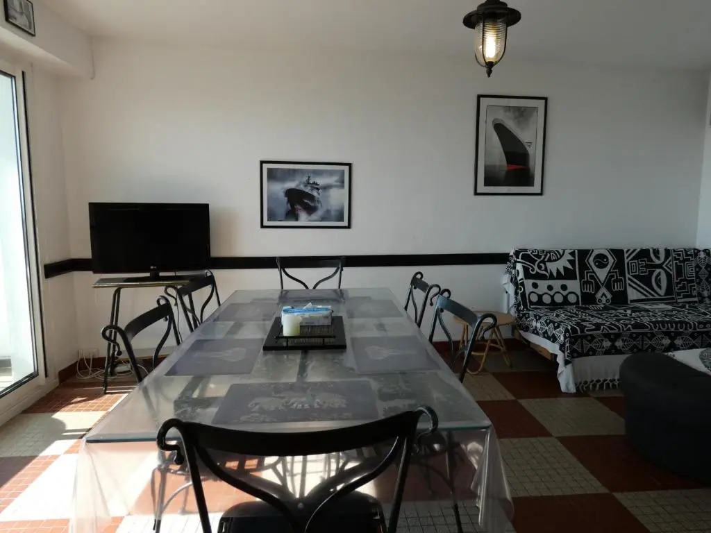 Appartement Saint-Jean-de-Monts, 3 pièces, 6 personnes - FR-1-323-90