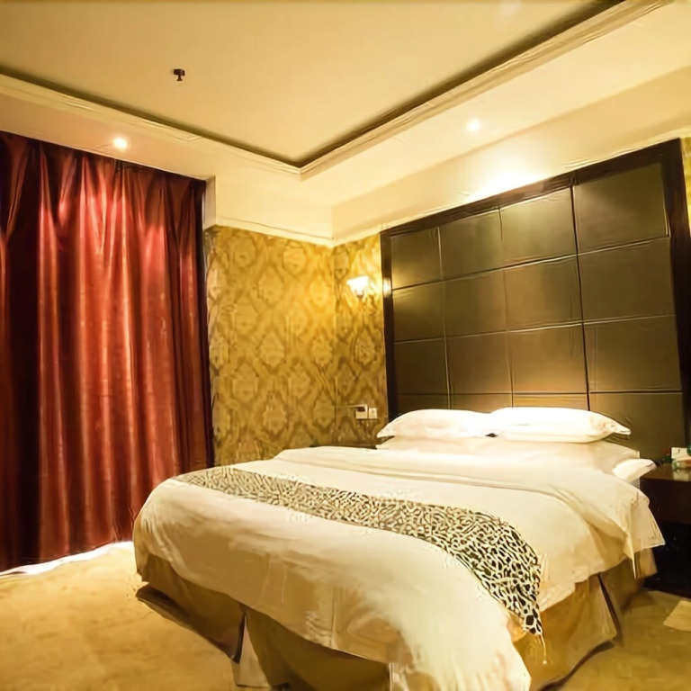 Jufeng Hotel