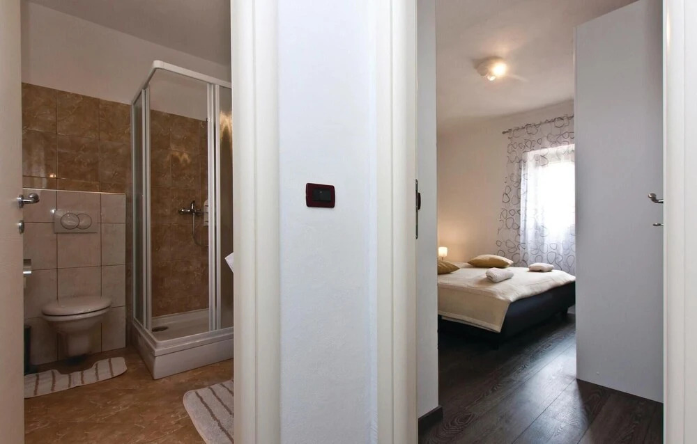 Amazing Home in Rovinj With Wifi and 2 Bedrooms