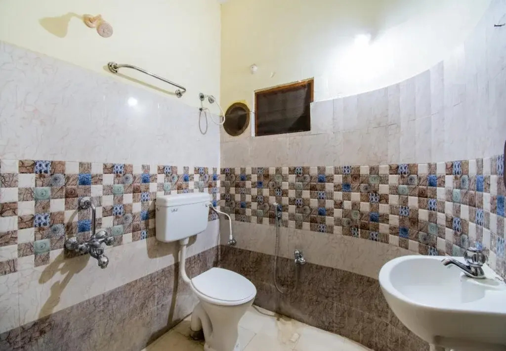 Rite Komfort by OYO Rooms