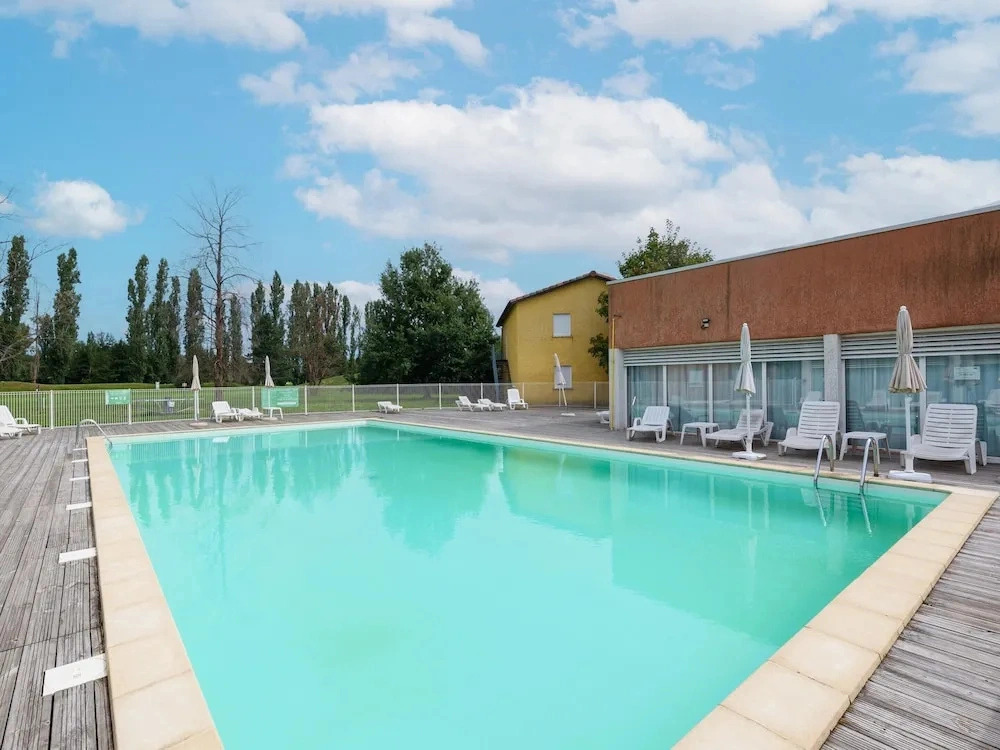 Countryside Stay Near Albi Vineyard