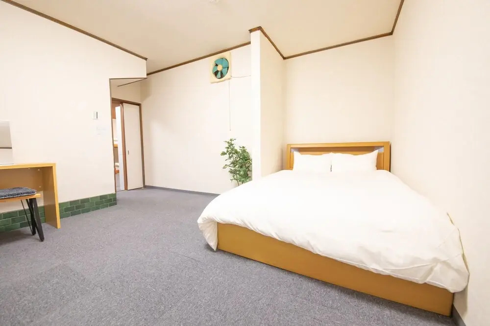 Golgo House