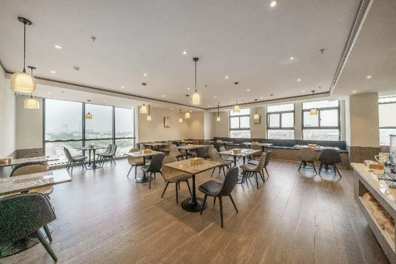 Hanting Hotel Haiyan Development Zone Bei'an Plaza