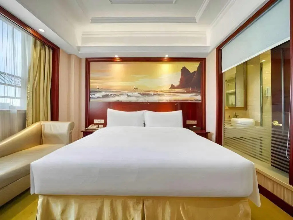 Vienna International Hotel Shanghai International Tourism and Resorts Zone