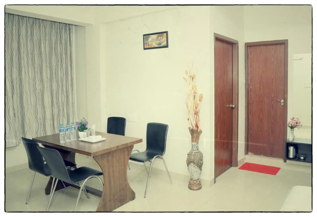 Hotel Bangalore Airport Inn, Near kempegowda Airport, Airport Pickup & Drop Available 24X7