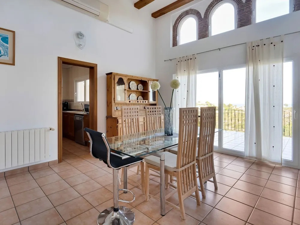 Lavish Villa 8pp in Javea With Private Swimming Pool