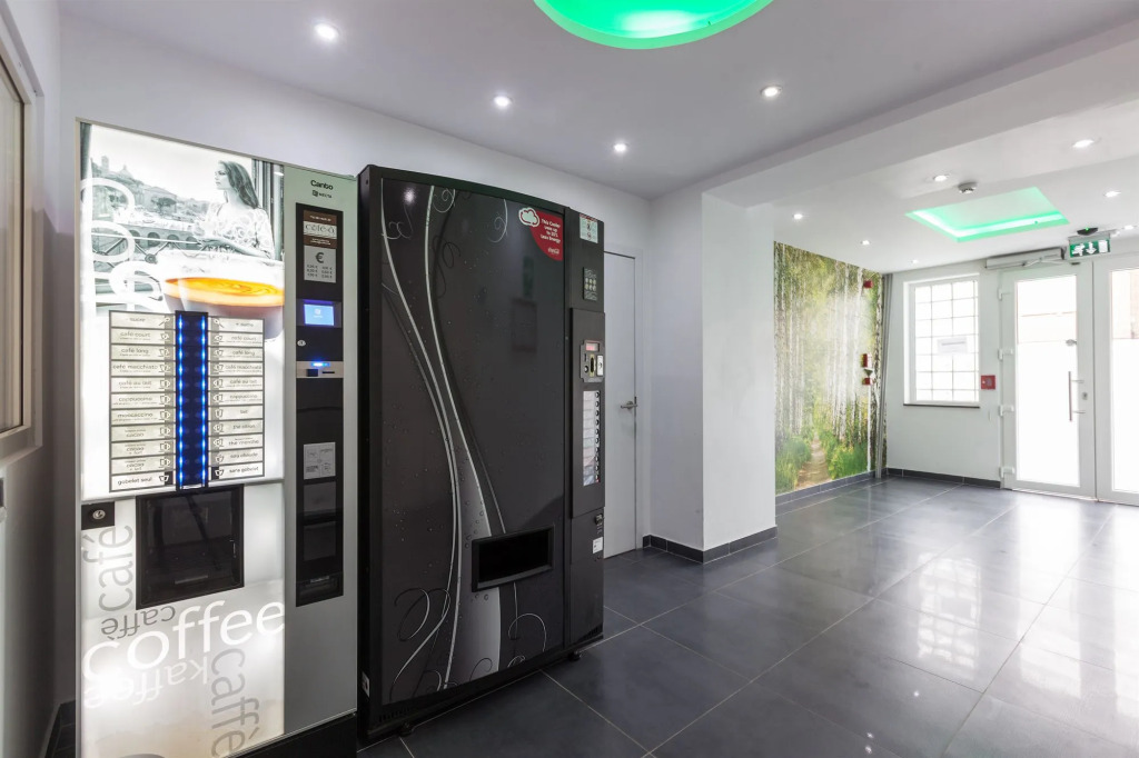 Hotel Phenix