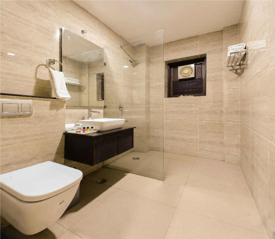 Hotel Ashish Palace
