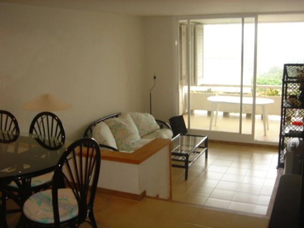 Apartamento Petunias Bl.1 Esc 3, 2-1